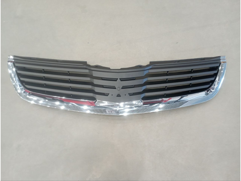 Решітка радіатора Mitsubishi Galant DJ (06-08) EUR/USA (FPS) хром молдинг 7450A362