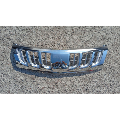 Решітка радіатора (хром) Mitsubishi L200 2015-2018 FPS 7450A885