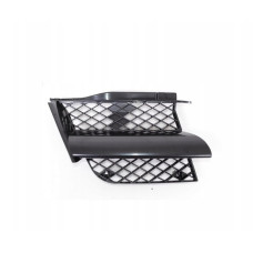 Решітка радіатора Mitsubishi Outlander 1 03-07 права (FPS) MN133230