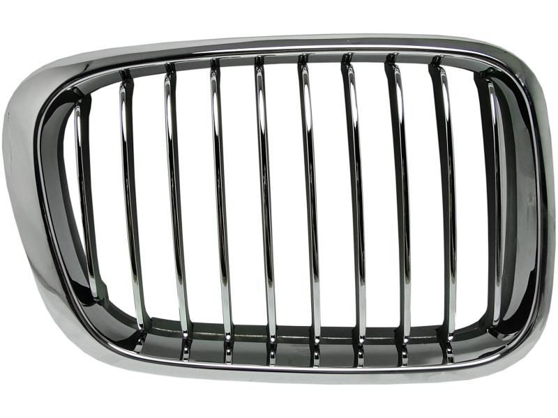 Решітка радіатора права BMW 3 E46 98-01 хром, чорна (FPS) 51138208489