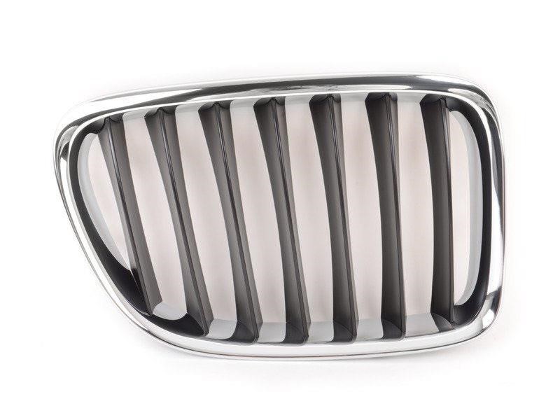 Решітка радіатора права BMW X1 E84 09-15 (Тайвань) хром рамка, чорні ребра 51112993306