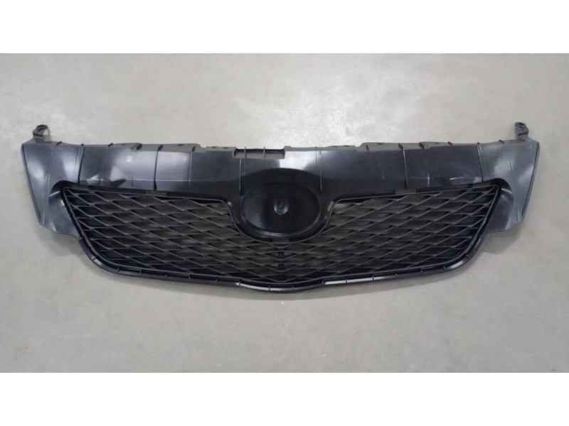 Решітка радіатора Toyota Corolla E15 USA 07-09 (Elit) 53111-02450