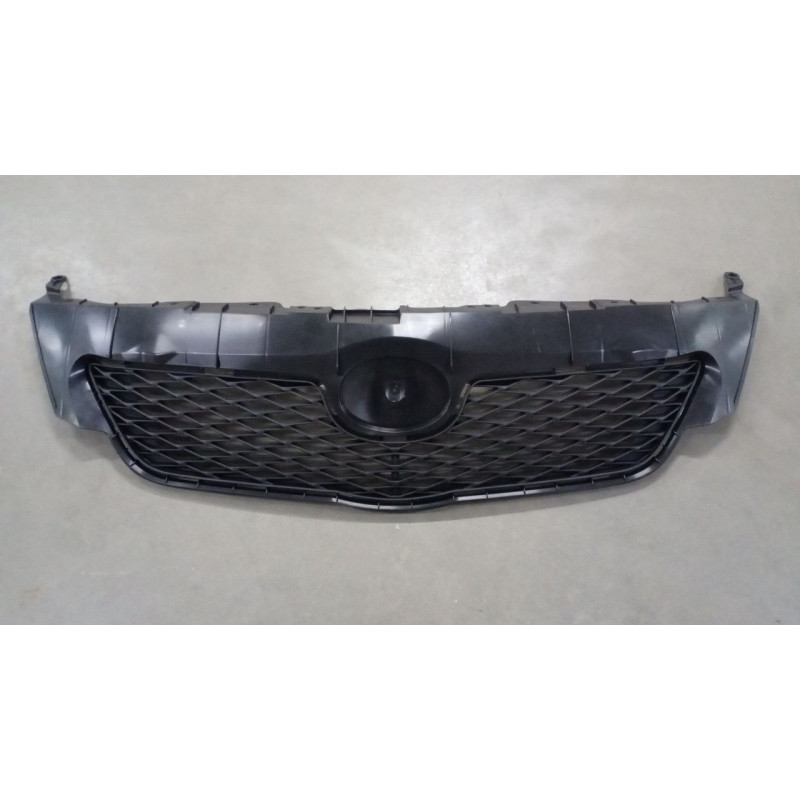 Решітка радіатора Toyota Corolla E15 USA 07-09 (Elit) 53111-02450