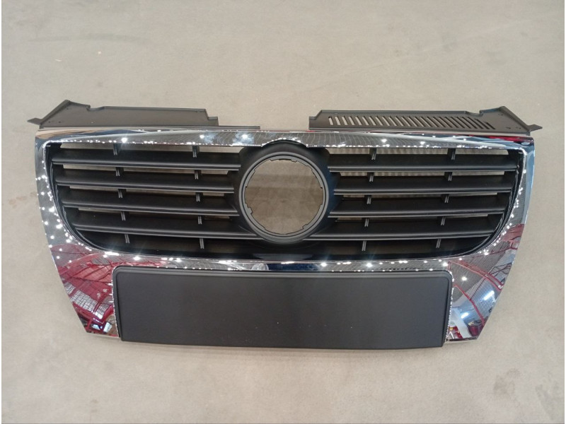 Решітка радіатора VW Passat B6 05-10 хром рамка, хром ребра, під великий логотип (FPS) 3C0853651AH