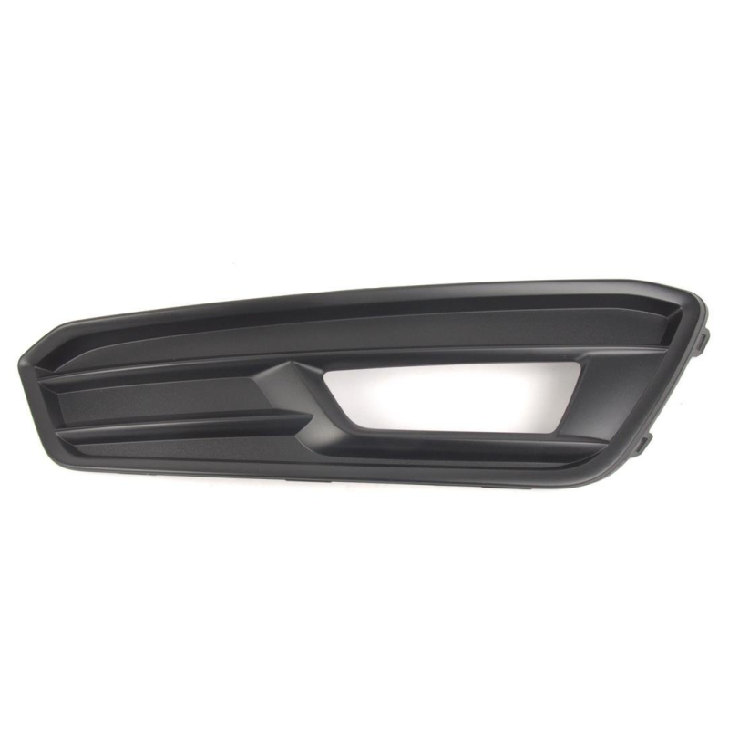 Решітка бампера ліва Ford Focus 3 15-18 з отвором (TW) F1EZ15266E
