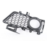 Решітка переднього бампера ліва BMW 3 F30 M-Sport 12-15 (Тайвань) з отвором 51118062631