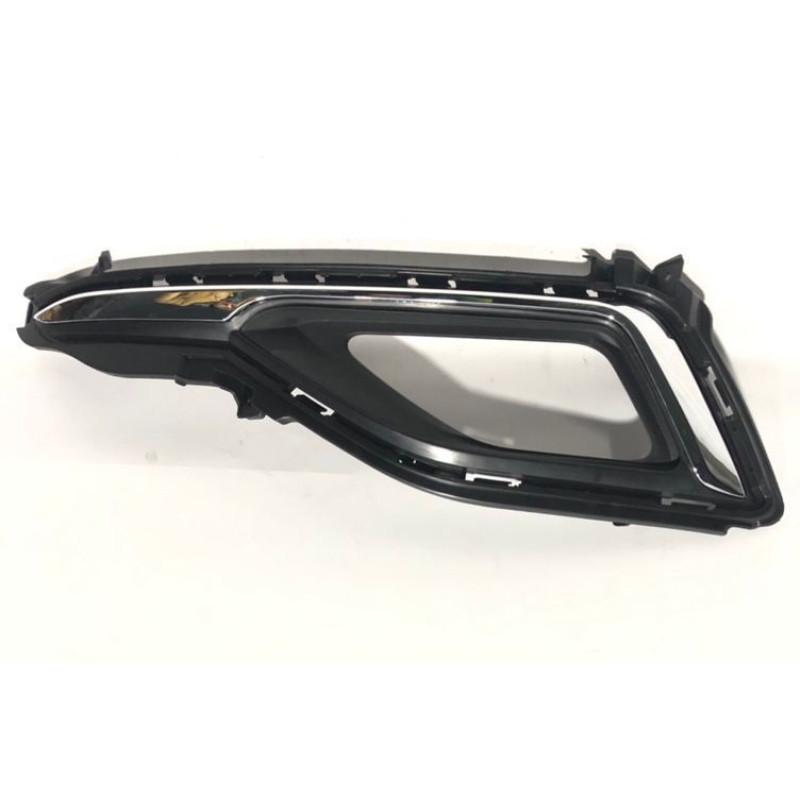 Решітка переднього бампера ліва Hyundai Sonata LF 14-17 (Тайвань) чорна   хром