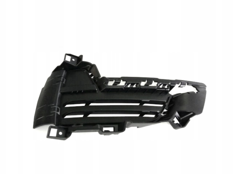 Решітка переднього бампера права BMW X5 F15 14-18 Base (Тайвань) закрита 51117307994