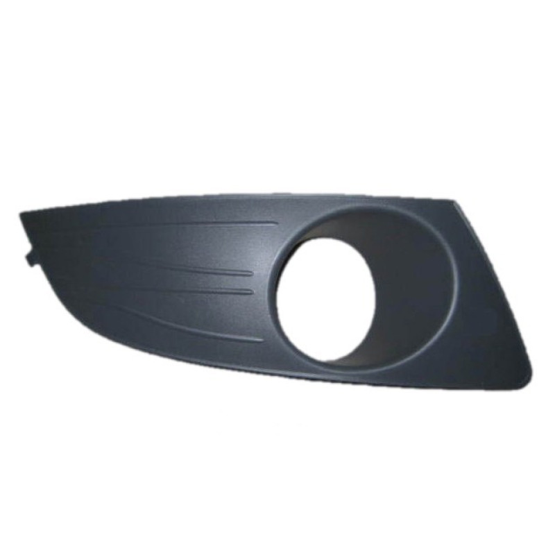 Решітка переднього бампера права Renault Logan 09-13 (Тайвань) з отвором 8200838548