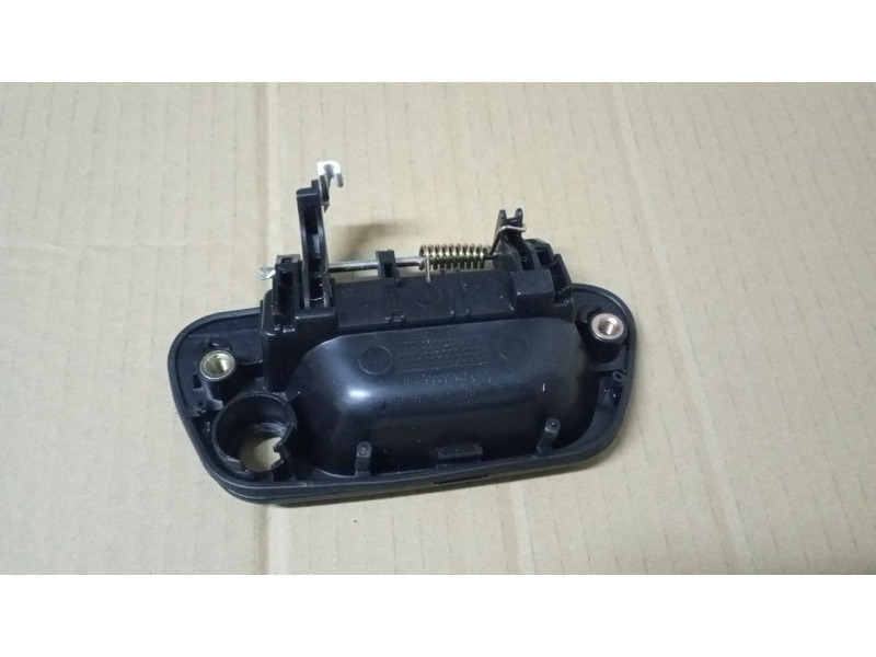 Ручка ліва передніх дверей зовнішня Ravon R2, Chevrolet Spark 2010-2015 (Китай)