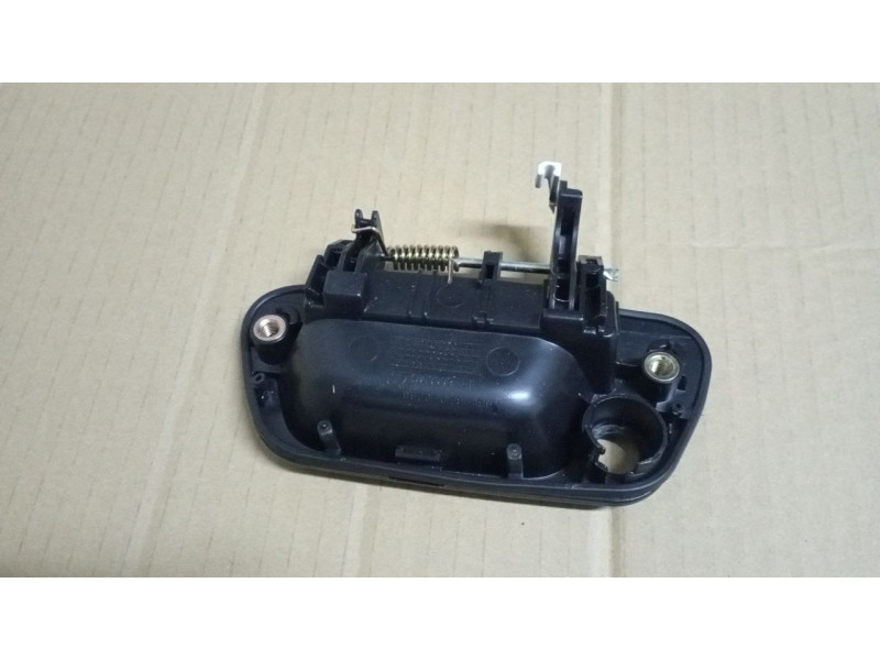 Ручка дверей передня права зовнішня Ravon R2, Chevrolet Spark 2010-2015 Китай