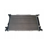 Радіатор охолодження двигуна Audi A4 B8, A5, A6 C7, Q3, Q5, A7, Porsche Macan (Polcar) 8K0121251AJ, 8K0121251AK