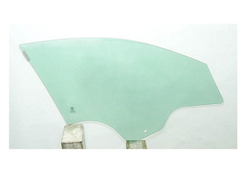 Скло дверне переднє праве Fiat Tipo 16- седан (Sekurit)