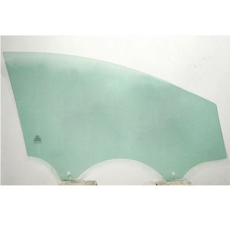 Скло дверне переднє ліве Ford Focus 3 11-18 (XYG)