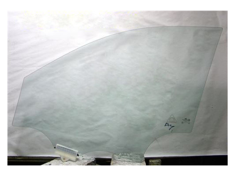 Скло дверне переднє ліве Hyundai Santa Fe 3 12-18 XYG