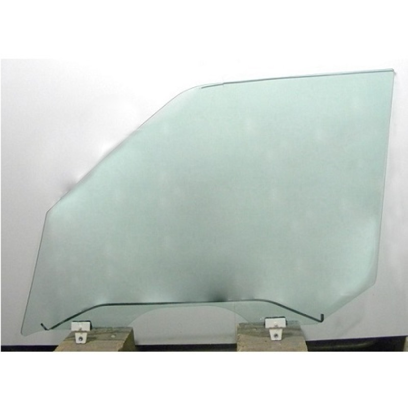 Скло дверне переднє ліве Infiniti QX56 / QX80 10 - XYG