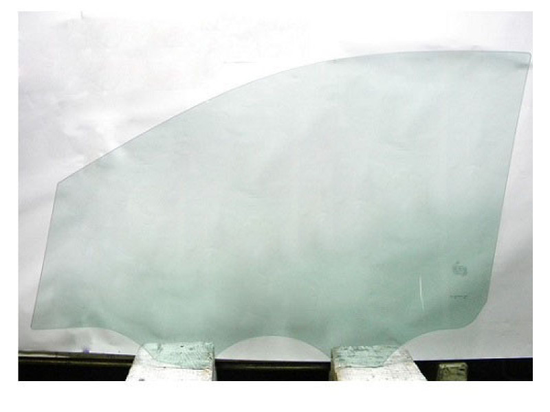 Скло дверне переднє ліве Mercedes B-class W246 11-18 (XYG)