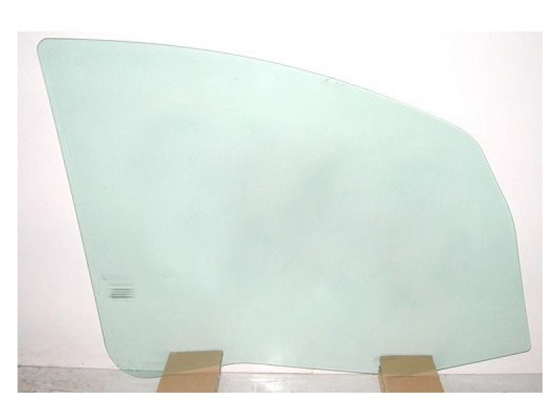 Скло дверне переднє ліве Mitsubishi Colt 2004-2009 Z30