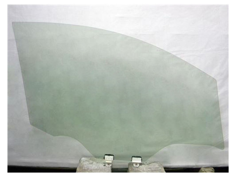 Скло дверне переднє ліве Nissan Leaf 11-17 (PGW)