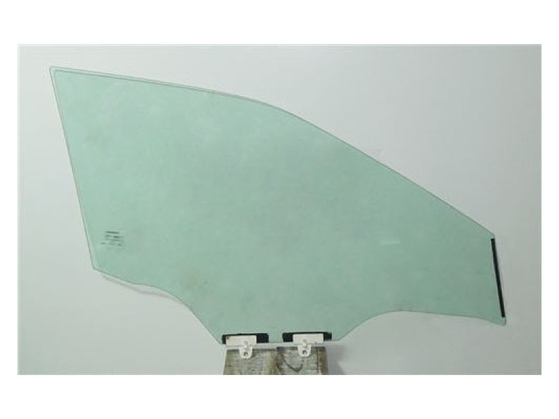 Скло дверне переднє праве Nissan Maxima A36 15-18, 19- (XYG)