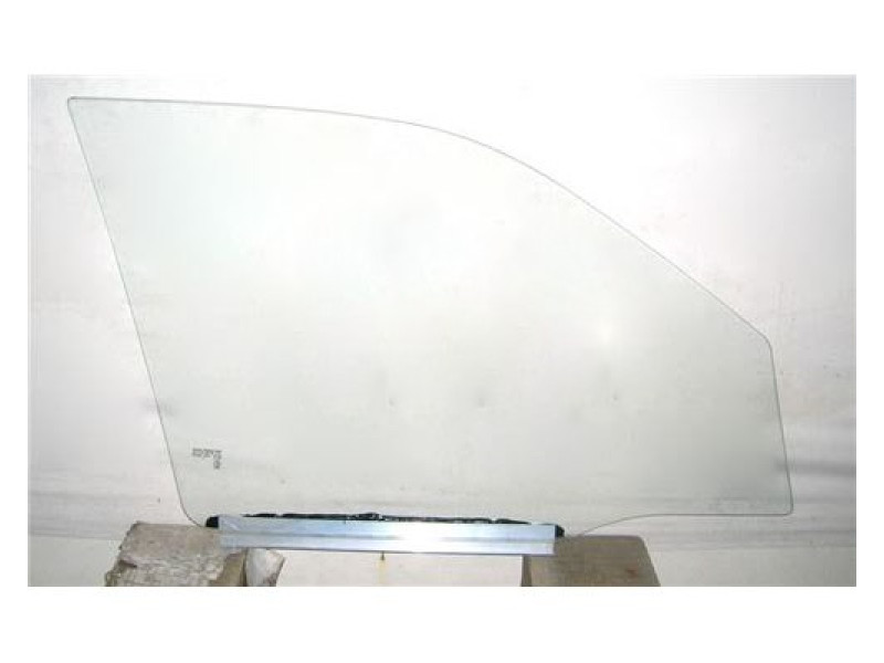 Скло дверне переднє ліве Opel Vectra A 1988-1995