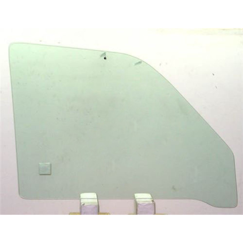 Скло дверне переднє праве Great Wall Safe 05-08, Toyota 4Runner 2 89-95 (XYG)