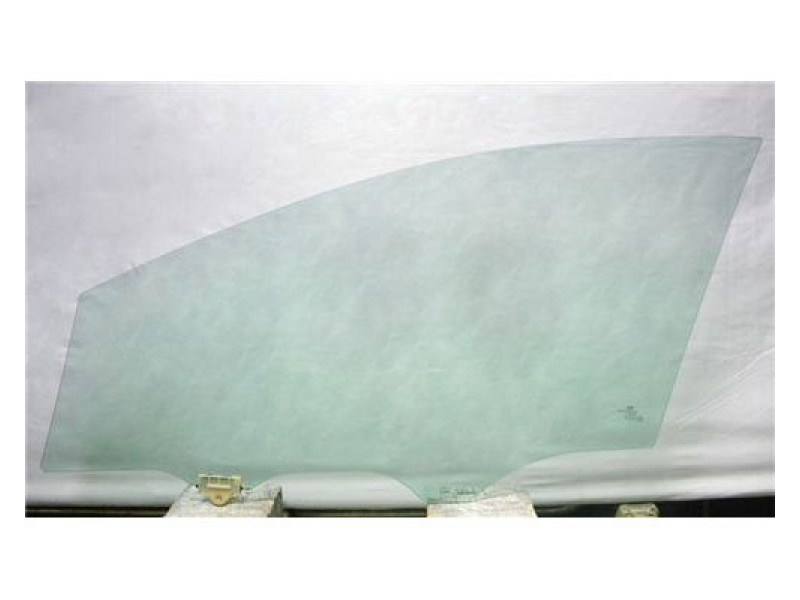 Скло дверне переднє праве Kia CEED 5D 12 - XYG