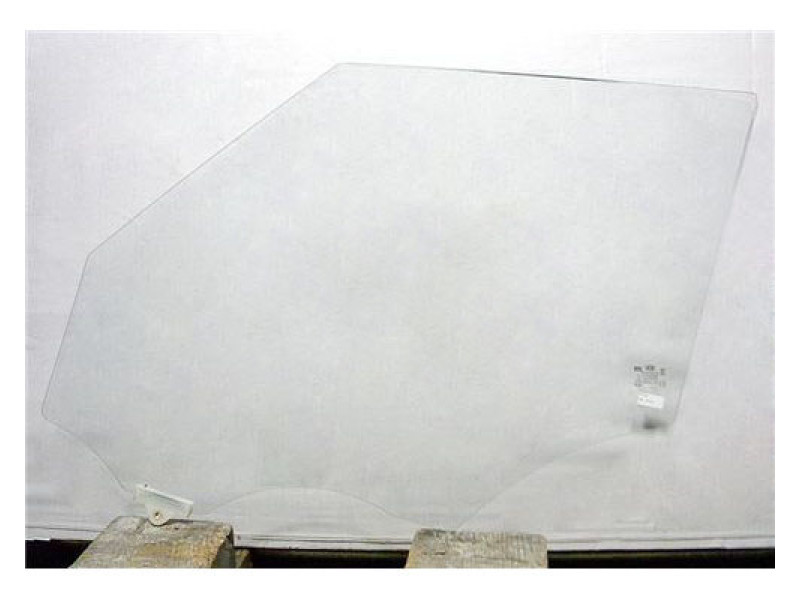 Скло дверне переднє праве Kia Soul 14-18 (Sekurit)