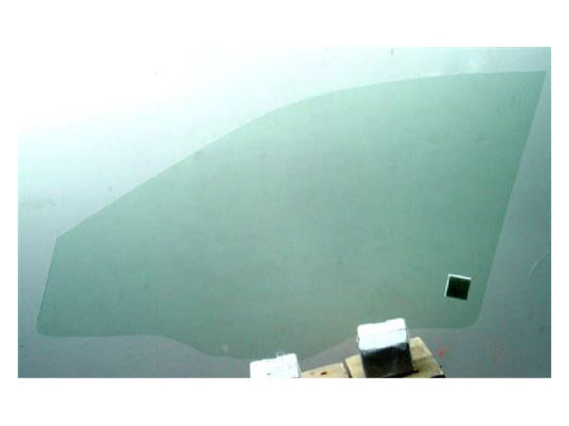 Скло дверне переднє праве Mitsubishi Galant 97-04 EA Sekurit