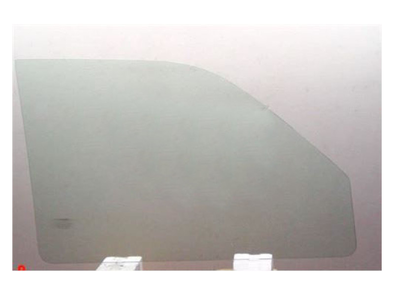 Скло дверне переднє праве Mitsubishi L200 2х дв. 1996-2005 (Sekurit)