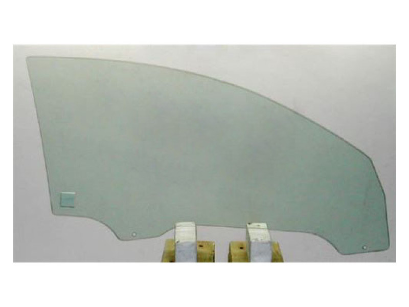 Скло дверне переднє праве Peugeot 206 1998-2009