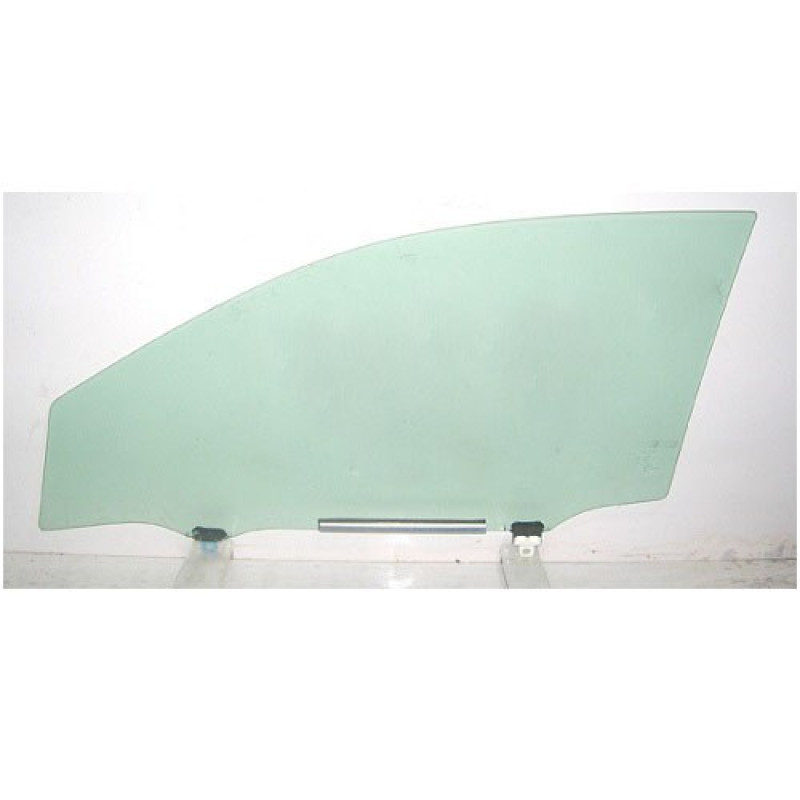 Скло дверне переднє праве Toyota Corolla 07-12 (XYG)