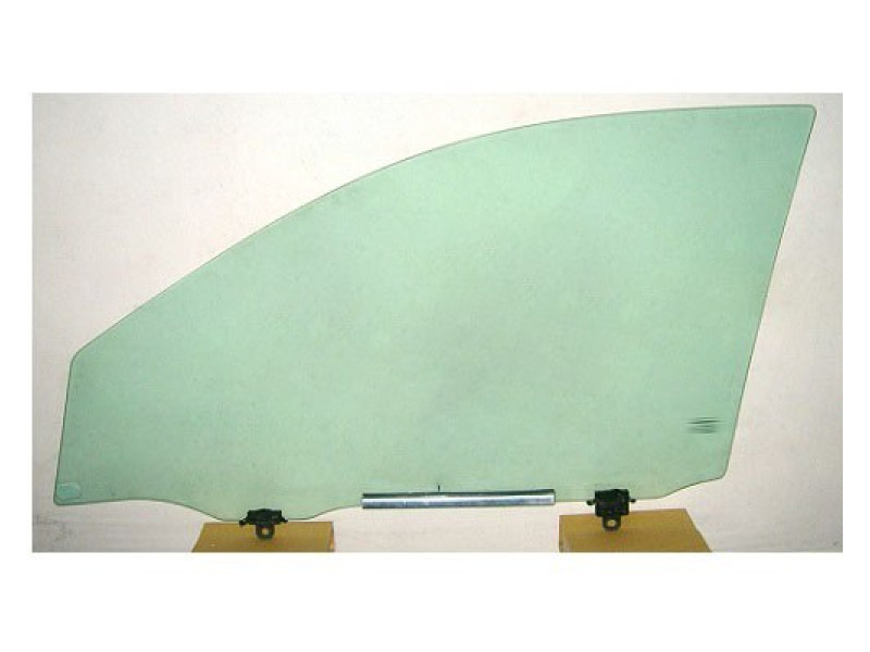 Скло дверне переднє праве Toyota Corolla E12 02-07, BYD F3 06-13 (XYG)