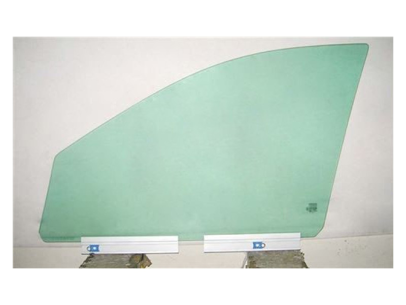 Скло дверне переднє праве Volvo XC90 02 - XYG