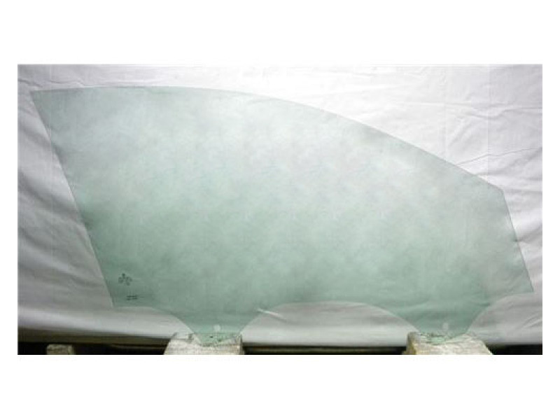 Скло дверне переднє праве VW Golf 7 13-20 (XYG)