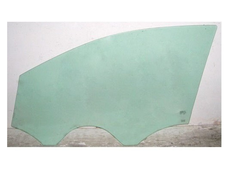 Скло дверне переднє праве VW Polo 09 - хетчбек (XYG)