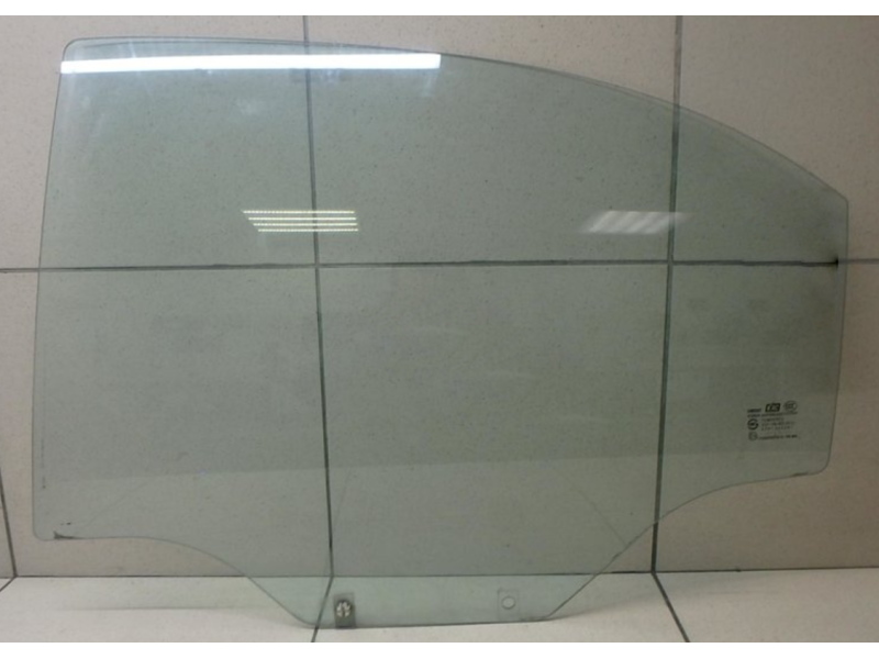 Скло дверне заднє ліве Chevrolet Aveo 2006-2012 SDN T250 / ЗАЗ VIDA (XYG)