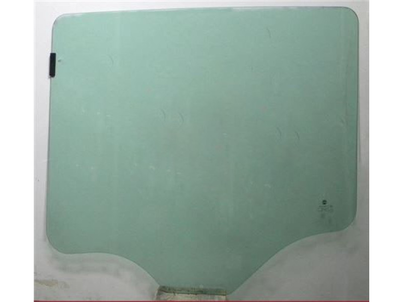 Скло дверне заднє ліве Fiat Doblo 10 - XYG