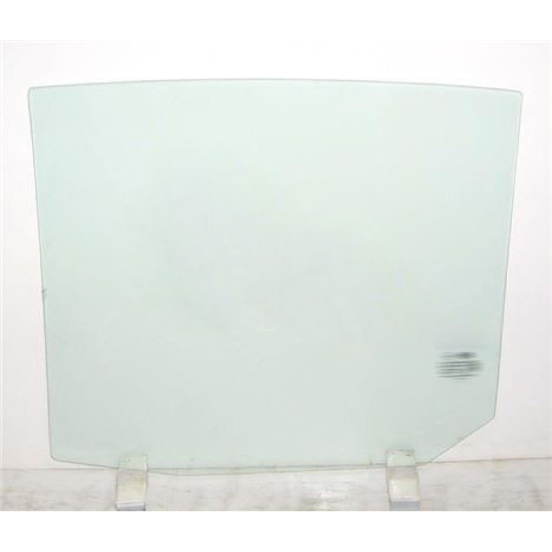 Скло дверне заднє ліве Hyundai i10 08-13 XYG