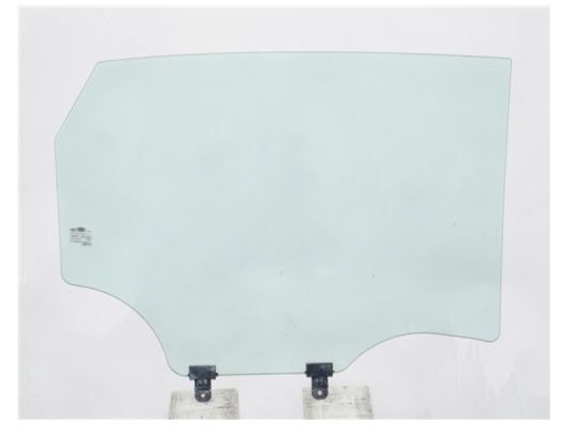 Скло дверне заднє ліве Hyundai Kona 17- (Sekurit)