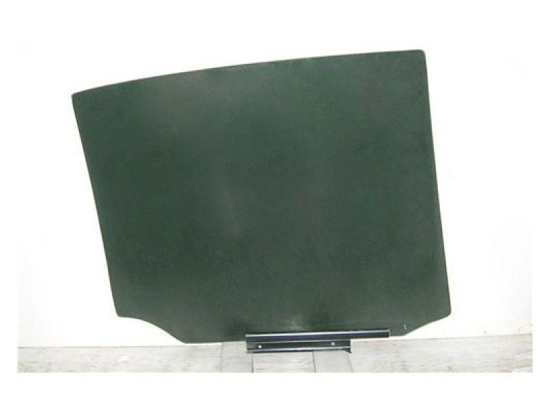 Скло дверне заднє ліве Lexus RX 2004-2008