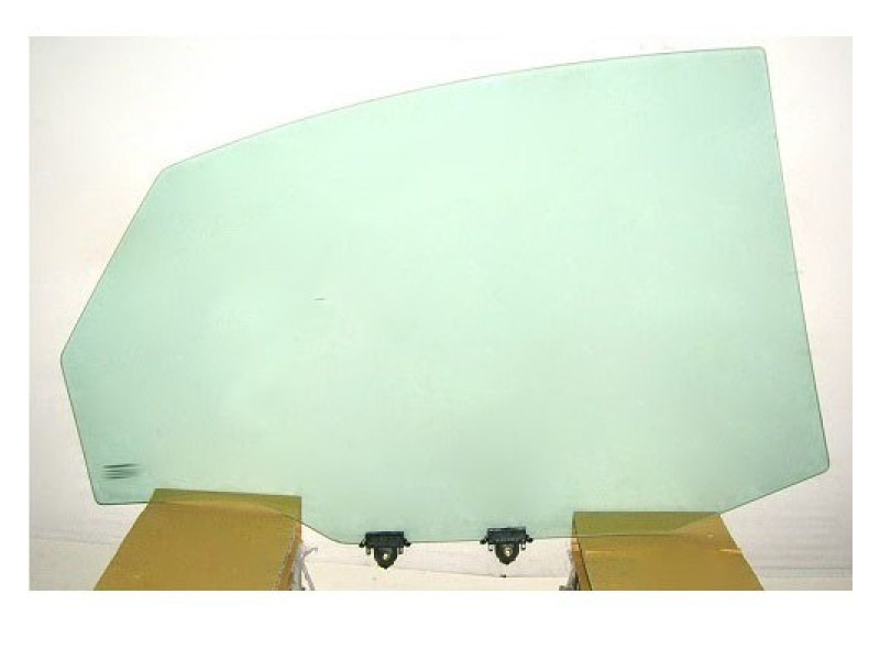 Скло дверне заднє ліве Toyota Avensis T22 хетчбек 97-03 (XYG)