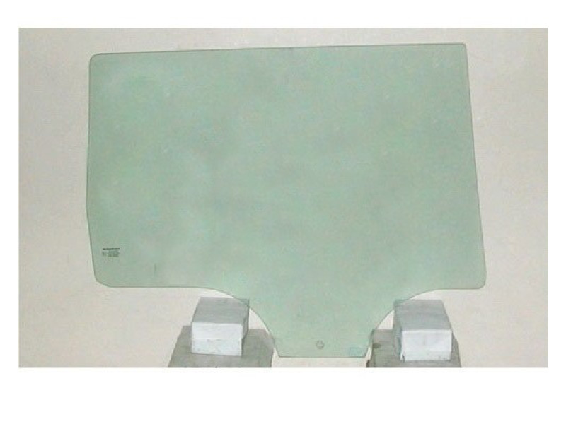 Скло дверне заднє ліве VW Passat B5 97-05 універсал (XYG)