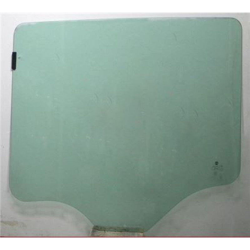 Скло дверне заднє праве Fiat Doblo 10 - XYG