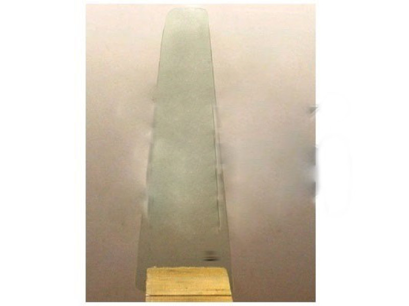 Скло дверне заднє праве глухе Toyota Land Cruiser Prado 120 03-09 (Sekurit)