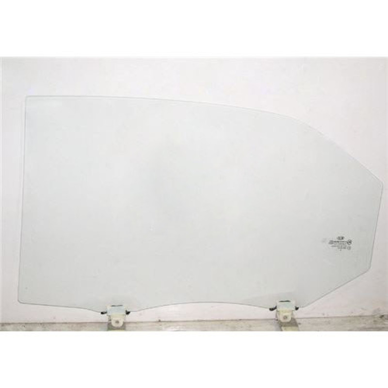 Скло дверне заднє праве Kia Cerato 09-12 XYG