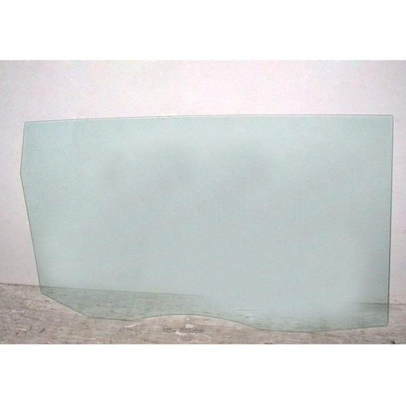 Скло дверне заднє праве Kia Soul 09-14 XYG