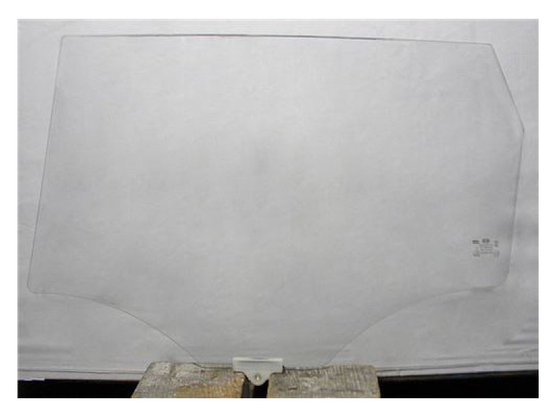 Скло дверне заднє праве Kia Soul 14-18 (Sekurit)