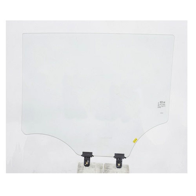 Скло дверне заднє праве Kia Stonic 17- (XYG)