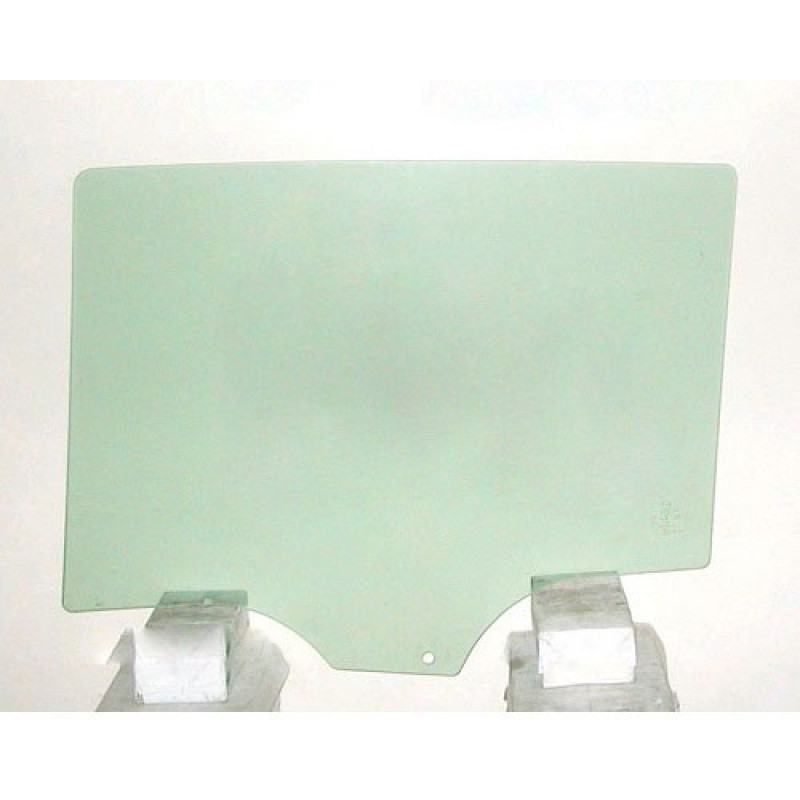 Скло дверне заднє праве Mazda 5 2005-2011